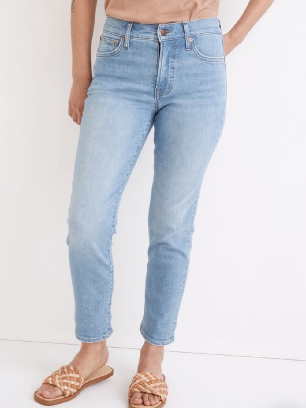NWT Madewell The Petite Perfect Vintage Jean in
Alderton Wash Size 24P - Picture 16 of 16
